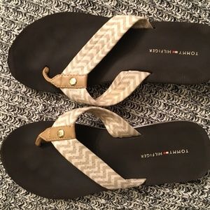 Tommy Hilfiger Chevron Flip Flops Sandals